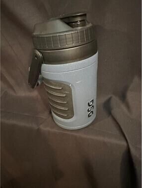 DSG 1/2 Gallon Jug (Dark Grey & Black)